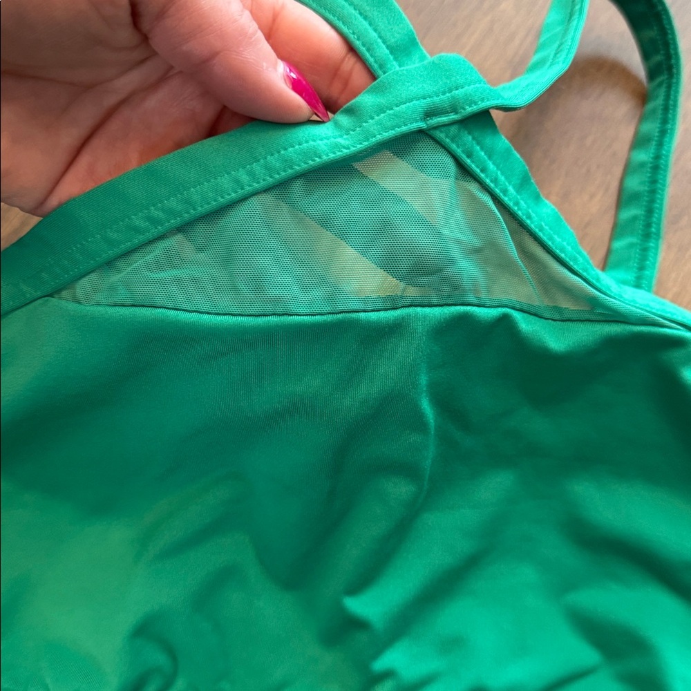 Super cute sports bra - Picture 3 of 5
